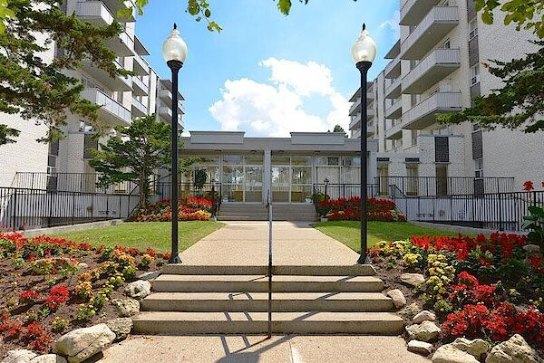 North York 2 bedrooms Apartment for rent. Property photo: 647122-2