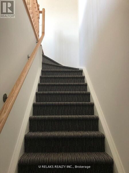 Toronto 3 bedrooms Townhouse for rent. Property photo: 647166-2