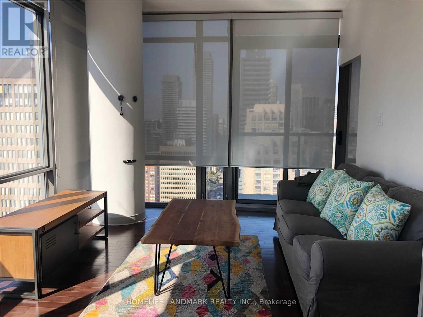 Toronto 3 bedrooms Apartment for rent. Property photo: 647174-1