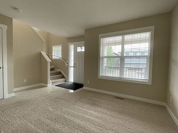 Calgary 3 bedrooms Duplex for rent. Property photo: 647195-3