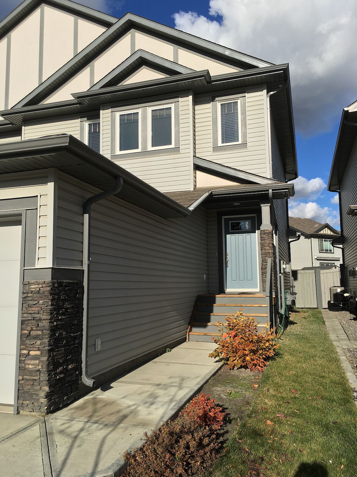 Edmonton 3 bedrooms Duplex for rent. Property photo: 647196-1