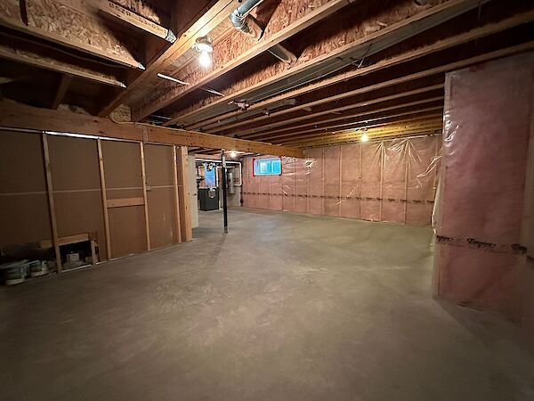 Edmonton 3 bedrooms House for rent. Property photo: 647207-2