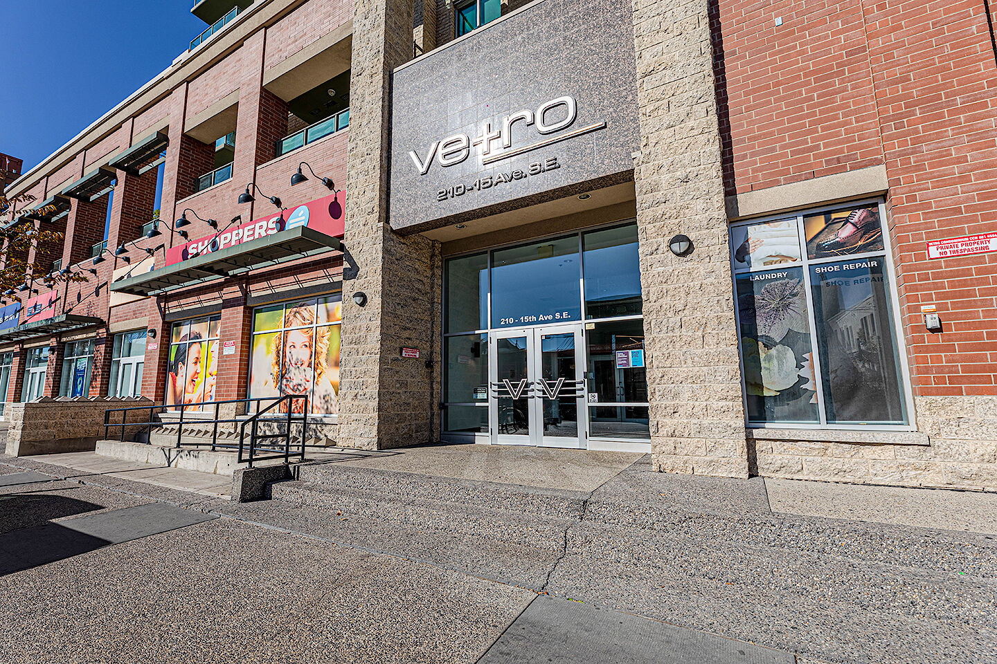 Calgary 2 + Den bedrooms Condo Unit for rent. Property photo: 647255-1
