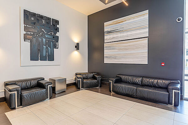Calgary 2 + Den bedrooms Condo Unit for rent. Property photo: 647255-3