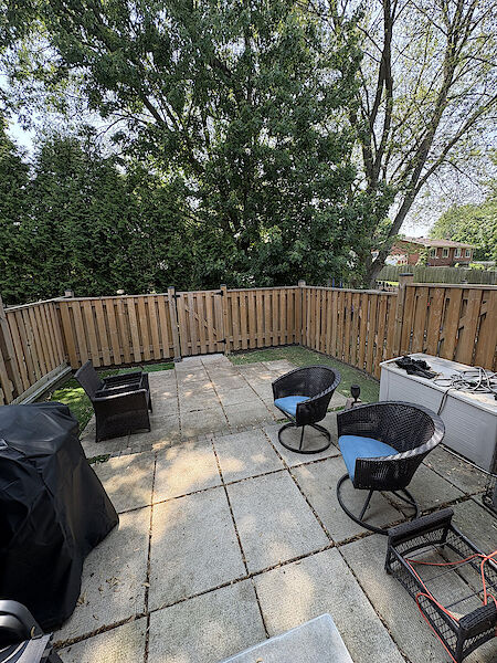 Hamilton 4 bedrooms Townhouse for rent. Property photo: 647275-2