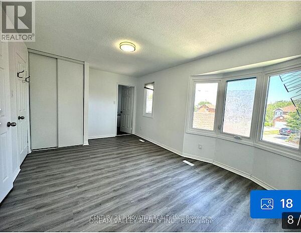 Toronto 3 bedrooms House for rent. Property photo: 647322-2