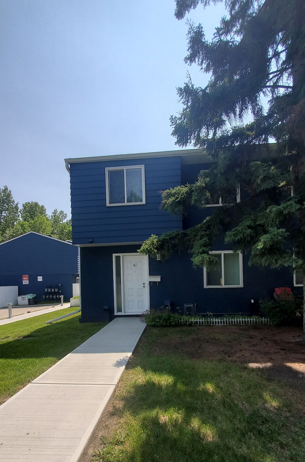 Calgary 4 bedrooms Townhouse for rent. Property photo: 647331-1