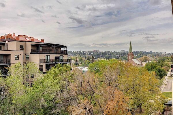 Calgary 1 bedroom Condo Unit for rent. Property photo: 647360-3