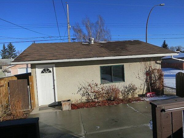 Calgary bedrooms Storage for rent. Property photo: 647362-2