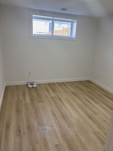 Calgary 1 bedroom Basement for rent. Property photo: 647768-3