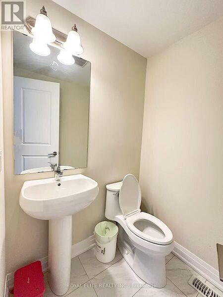 Markham 4 bedrooms Townhouse for rent. Property photo: 647911-2