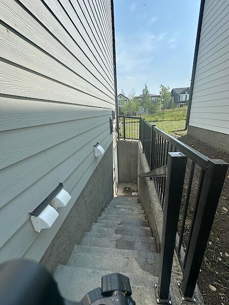 Calgary 2 bedrooms Basement for rent. Property photo: 647920-3