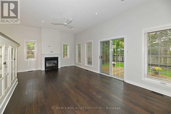 Mississauga 6 bedrooms House for rent. Property photo: 647926-2
