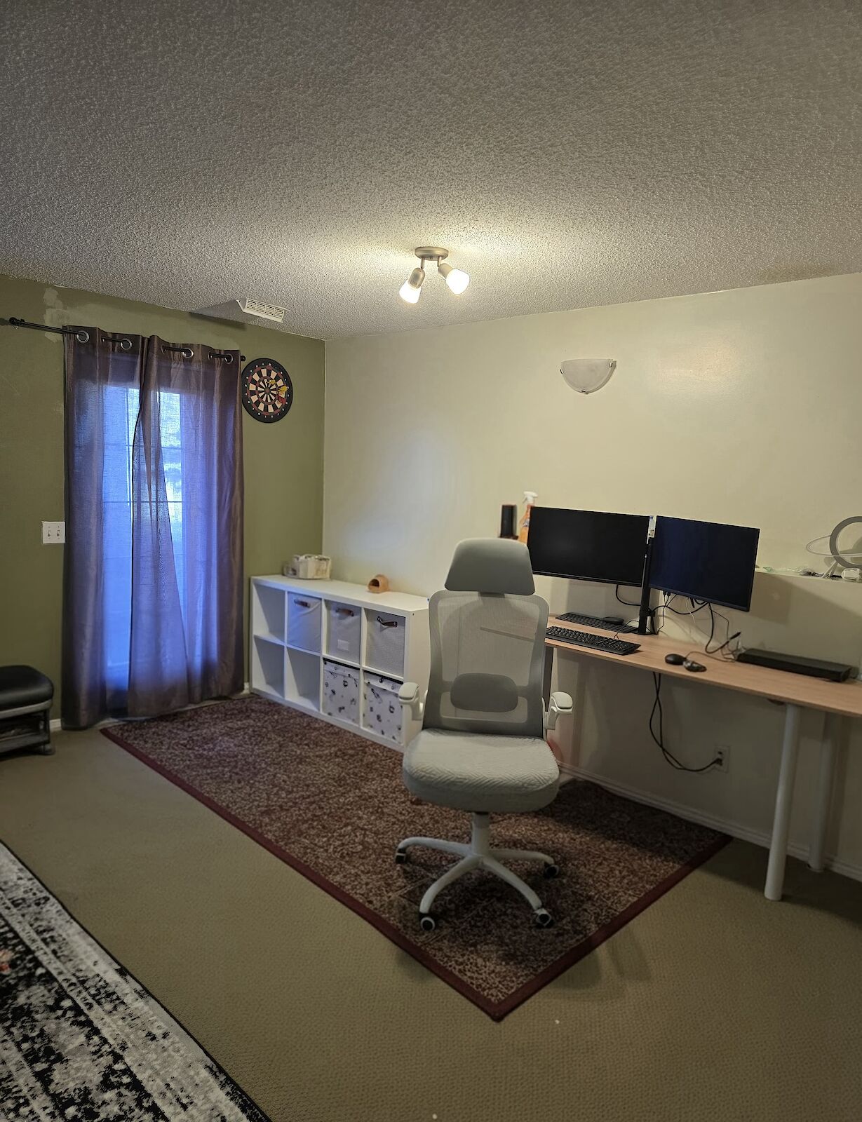 Chestermere 4 bedrooms Condo Unit for rent. Property photo: 647941-1
