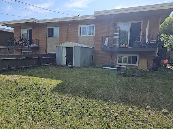 Calgary 3 bedrooms Duplex for rent. Property photo: 648035-3
