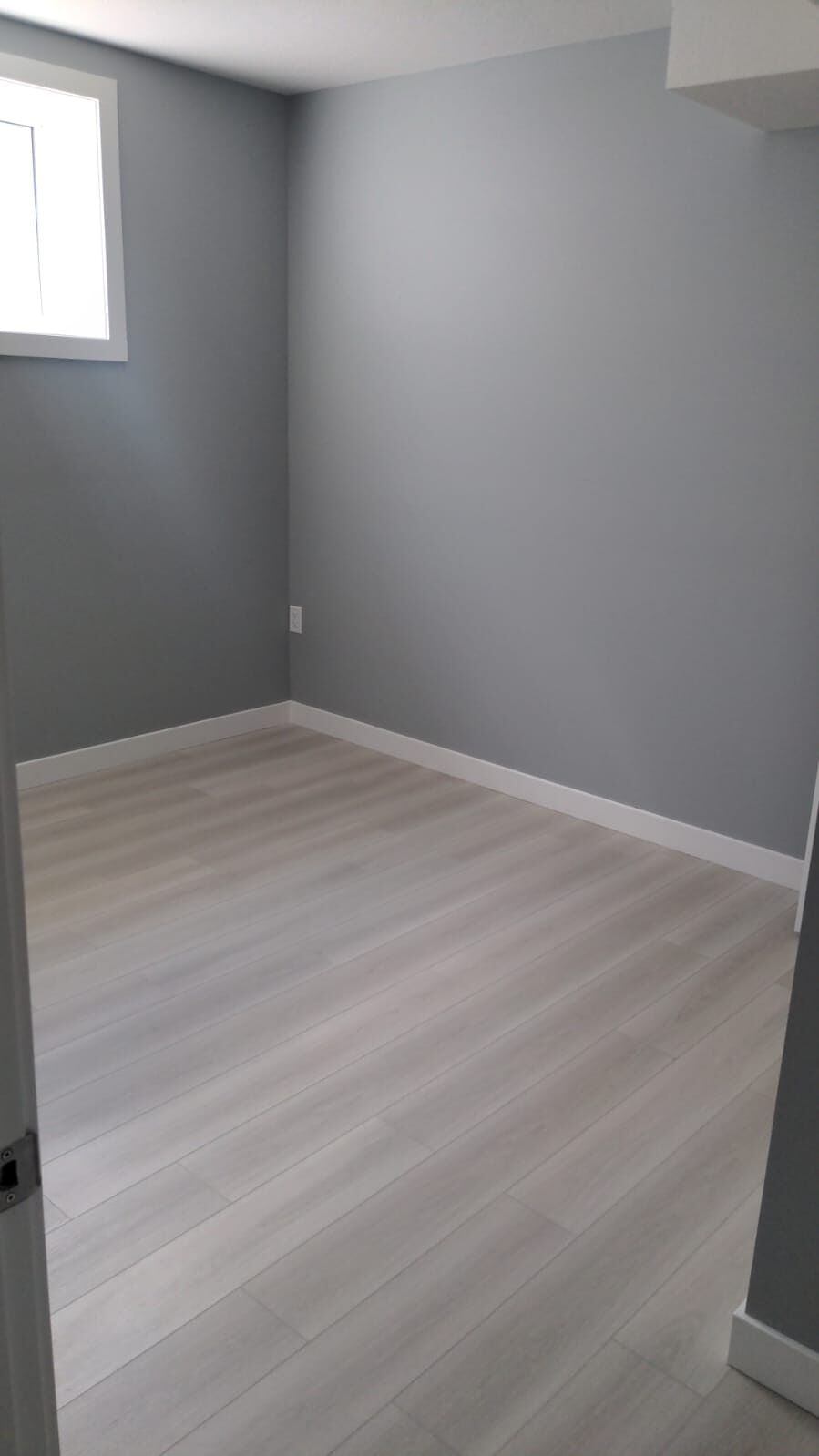 Calgary 2 bedrooms Basement for rent. Property photo: 648036-1
