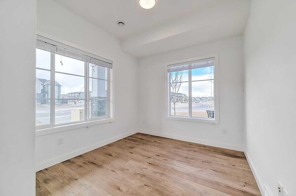 Calgary 4 bedrooms Townhouse for rent. Property photo: 648085-3