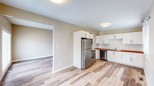 Calgary 3 bedrooms Apartment for rent. Property photo: 648176-3