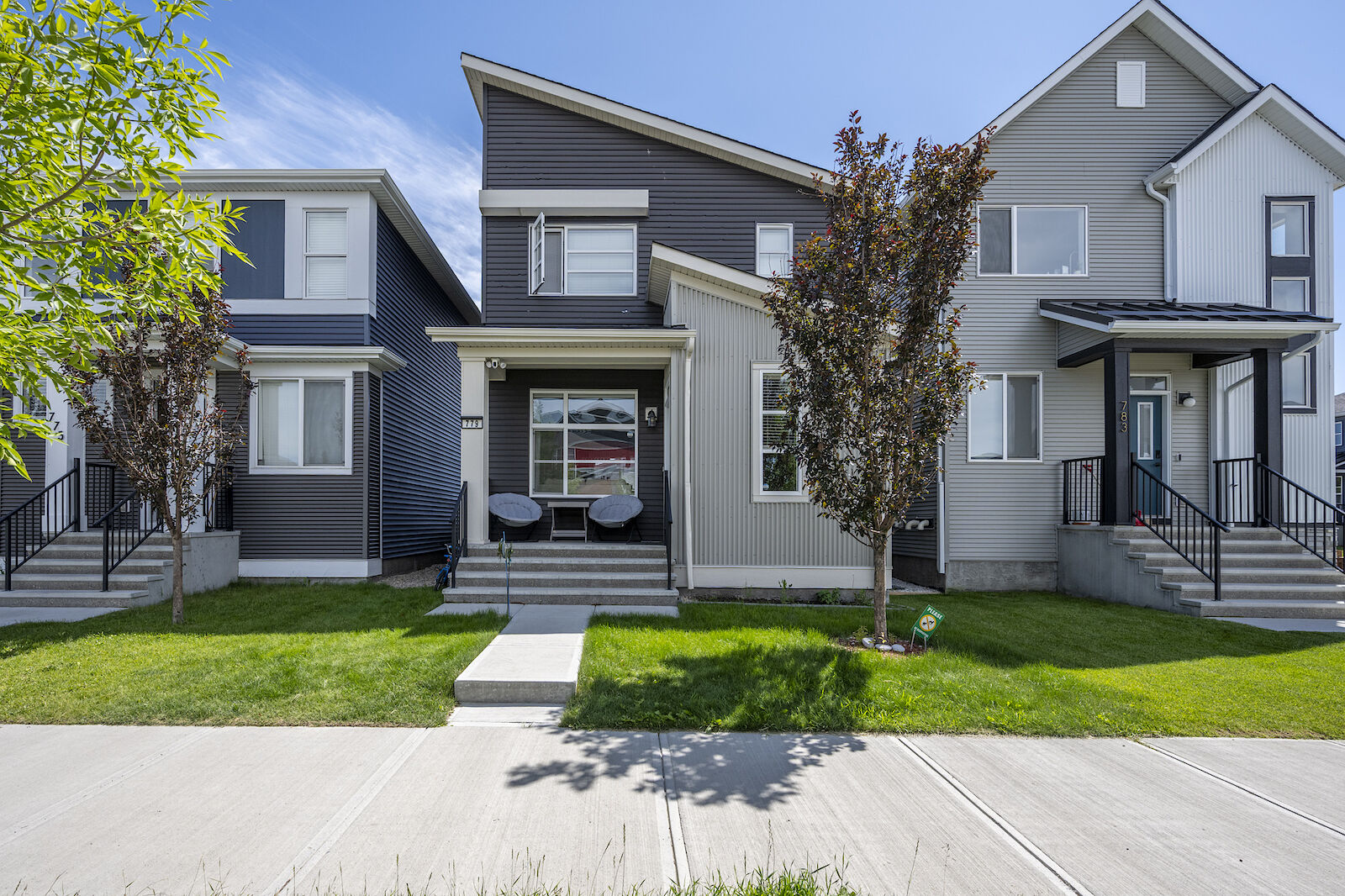 Calgary 4 bedrooms House for rent. Property photo: 648177-1