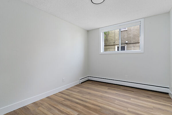 Edmonton 1 bedrooms Apartment for rent. Property photo: 648229-3