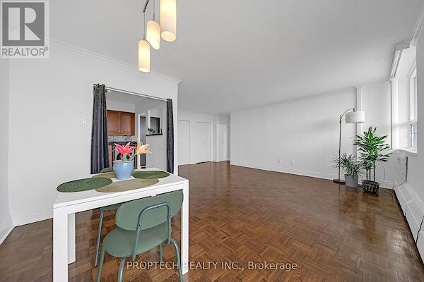 Toronto 2 bedrooms Apartment for rent. Property photo: 648328-3