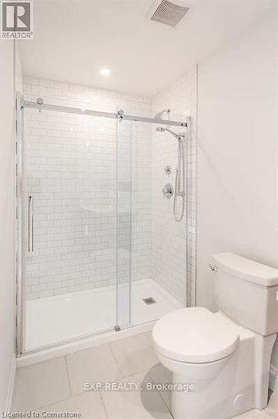 Hamilton 3 bedrooms Townhouse for rent. Property photo: 648345-3