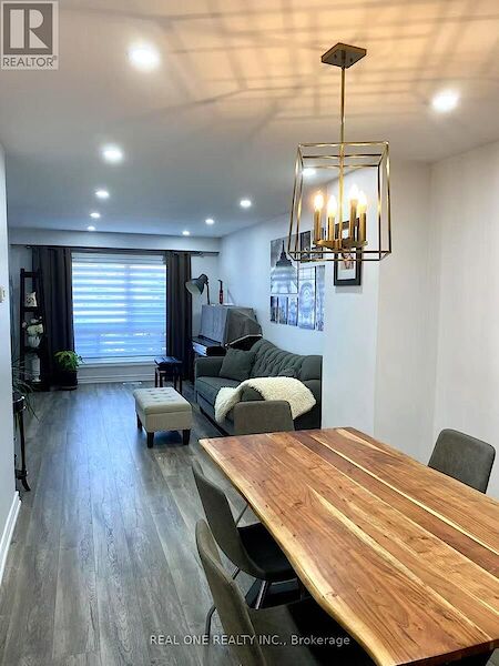 Mississauga 4 bedrooms House for rent. Property photo: 648362-2