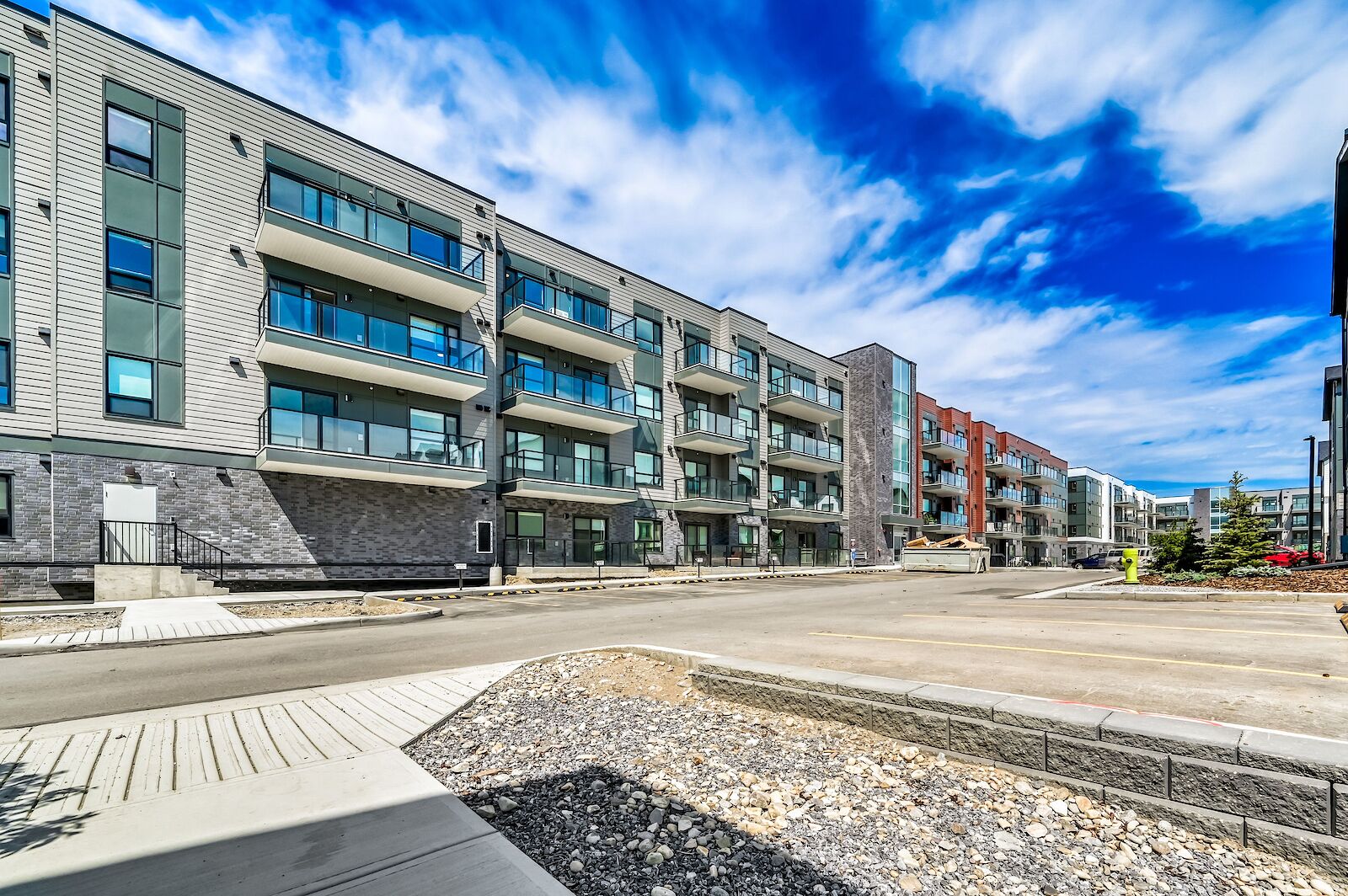 Calgary 1 bedroom Condo Unit for rent. Property photo: 648441-1