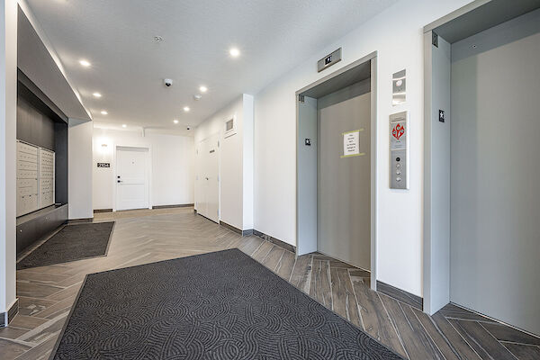 Calgary 2 bedrooms Condo Unit for rent. Property photo: 648447-3