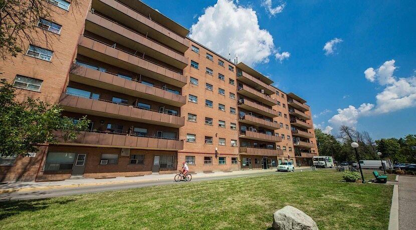 Mississauga 2 bedrooms Apartment for rent. Property photo: 648469-1