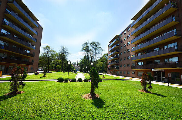 Mississauga 2 bedrooms Apartment for rent. Property photo: 648469-3