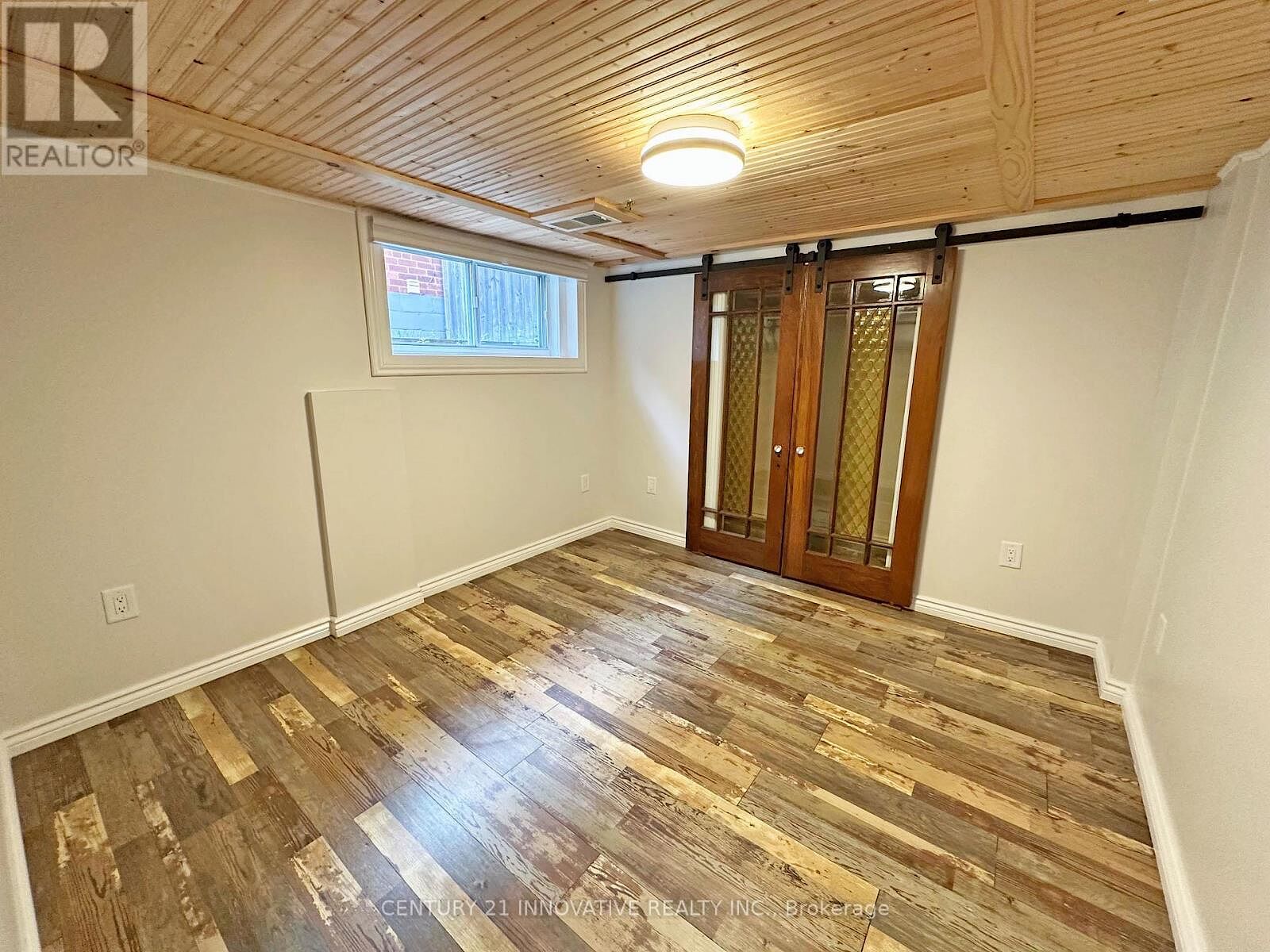 Toronto 3 bedrooms House for rent. Property photo: 648485-1
