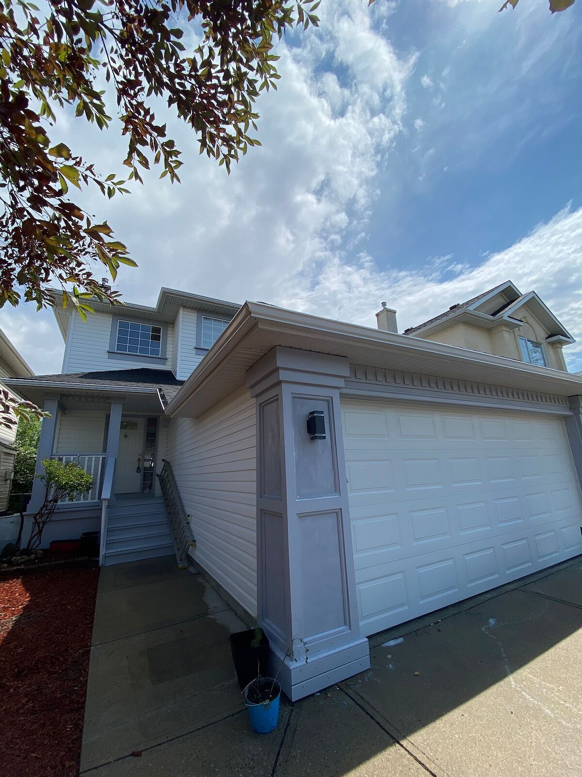 Calgary 4 bedrooms House for rent. Property photo: 648509-1