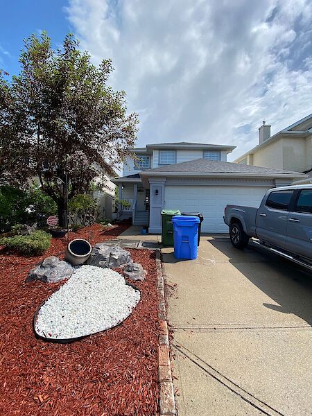 Calgary 4 bedrooms House for rent. Property photo: 648509-2