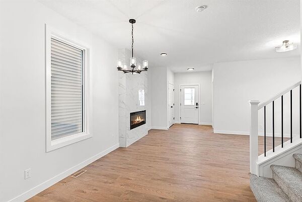 Calgary 3 bedrooms House for rent. Property photo: 648523-2