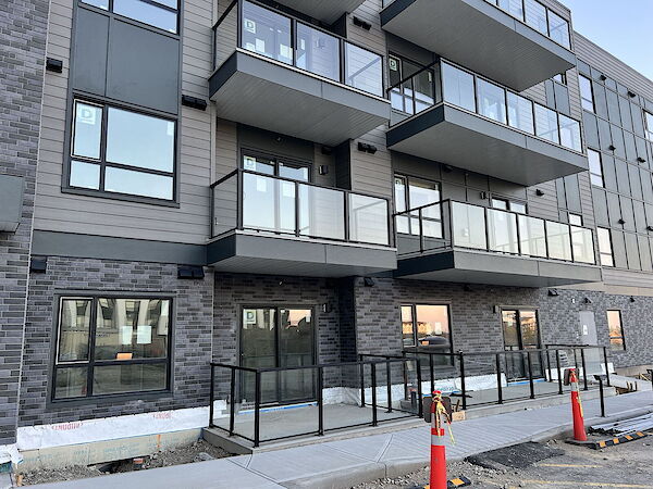 Calgary 1 bedroom Condo Unit for rent. Property photo: 648541-3