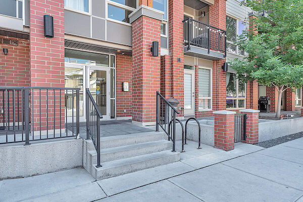 Calgary 1 bedroom Condo Unit for rent. Property photo: 648605-2