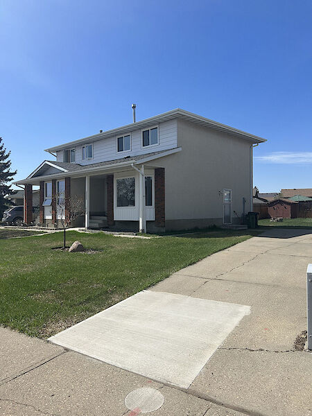 Edmonton 3 bedrooms Duplex for rent. Property photo: 648611-2