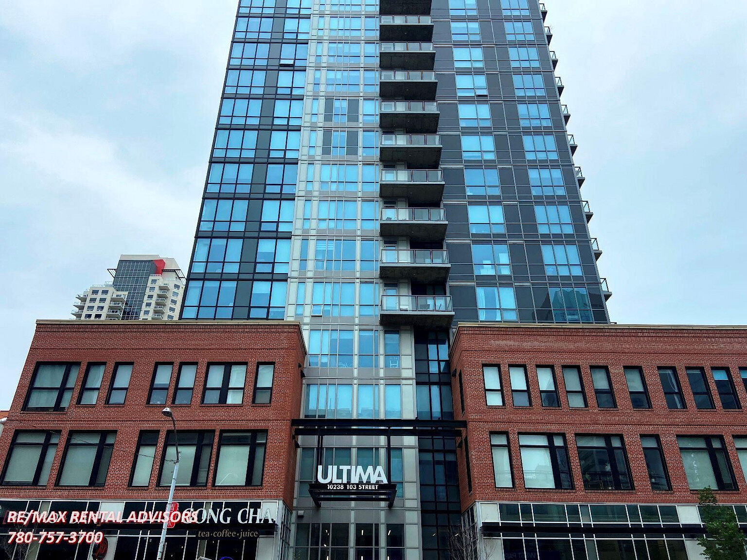 Edmonton 2 bedrooms Condo Unit for rent. Property photo: 648614-1