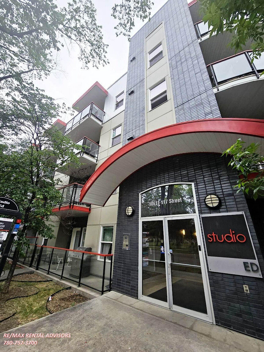 Edmonton 2 bedrooms Condo Unit for rent. Property photo: 648653-1