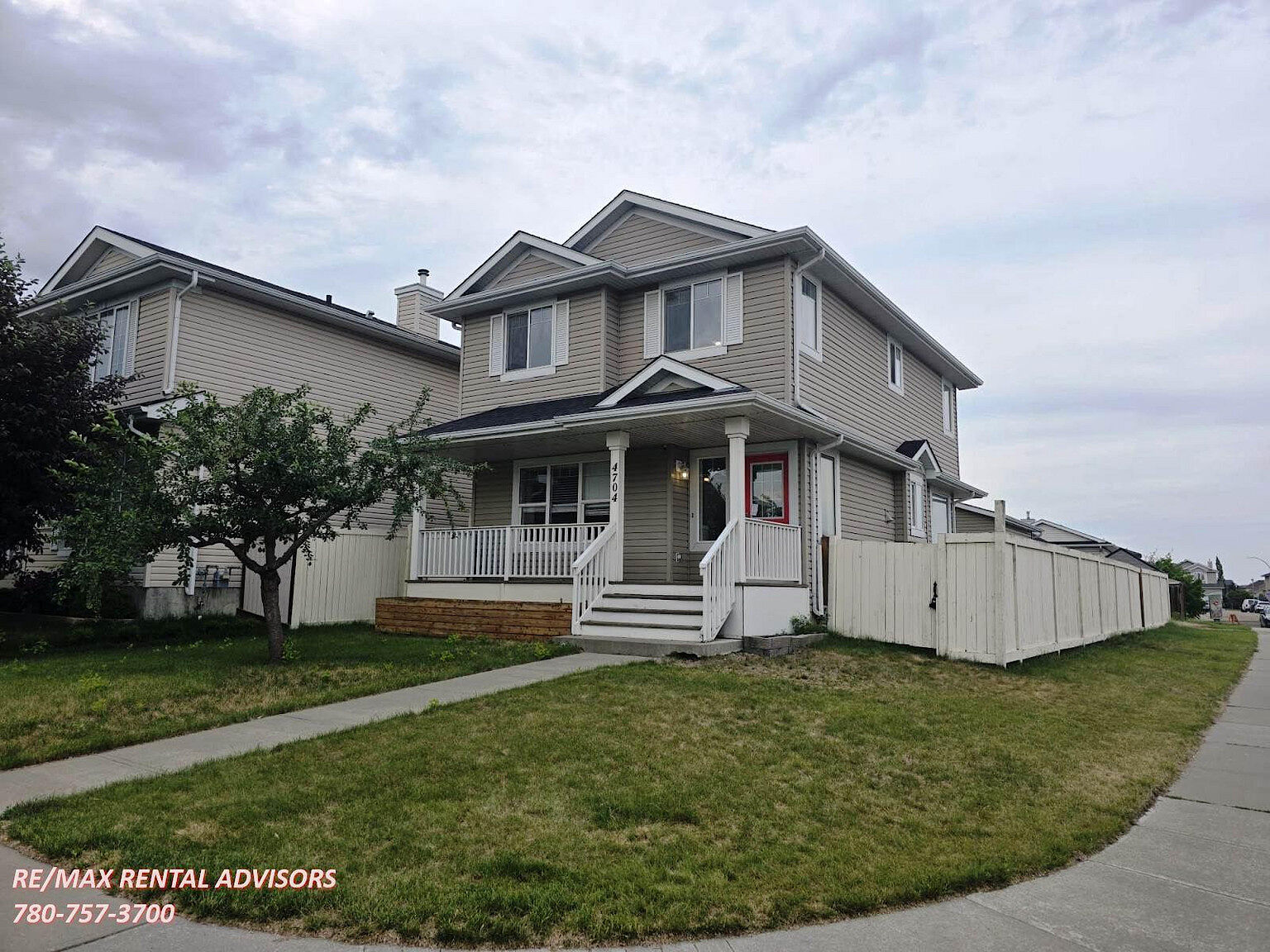 Edmonton 4 bedrooms House for rent. Property photo: 648657-1
