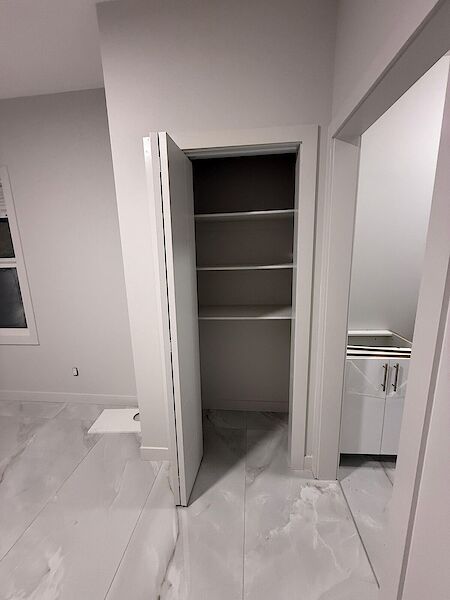 Edmonton 1 bedroom Apartment for rent. Property photo: 648684-2