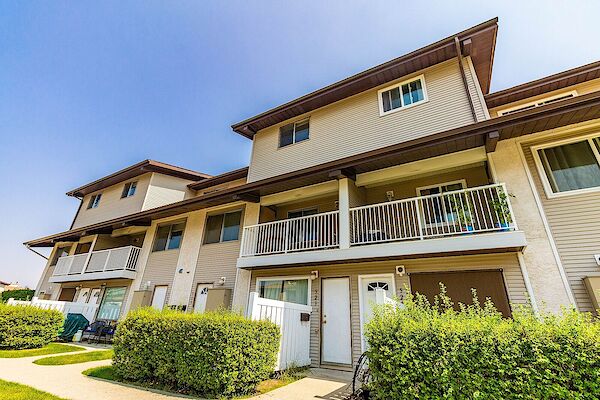 Calgary 2 bedrooms Townhouse for rent. Property photo: 648732-2