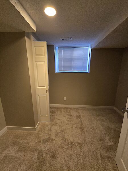 Calgary 2 bedrooms Basement for rent. Property photo: 648843-2