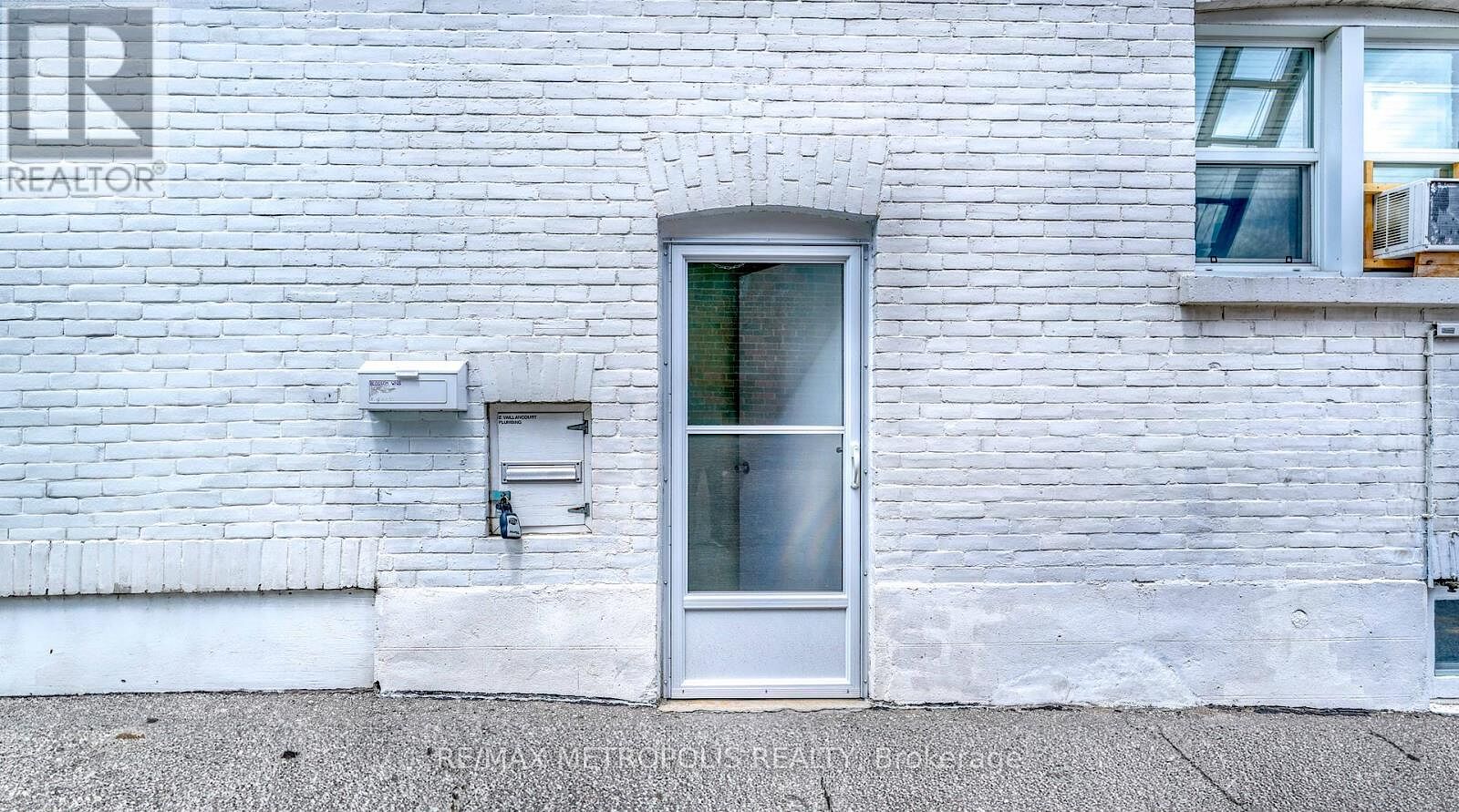 Oshawa 1 bedroom House for rent. Property photo: 648846-1