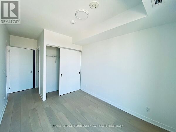 Toronto 3 bedrooms Apartment for rent. Property photo: 648861-2