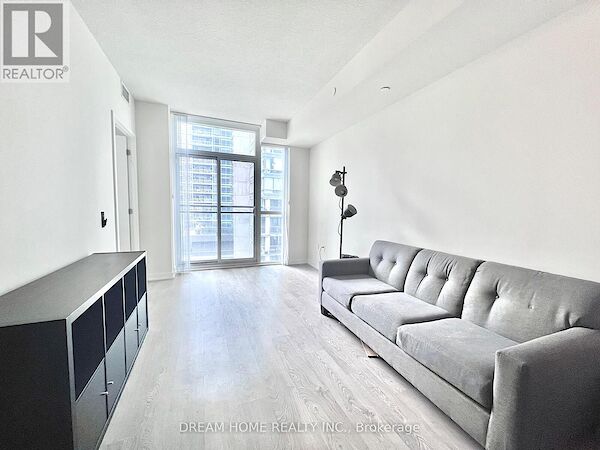 Toronto 2 bedrooms Apartment for rent. Property photo: 648897-2