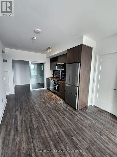 Toronto 3 bedrooms Apartment for rent. Property photo: 648906-3