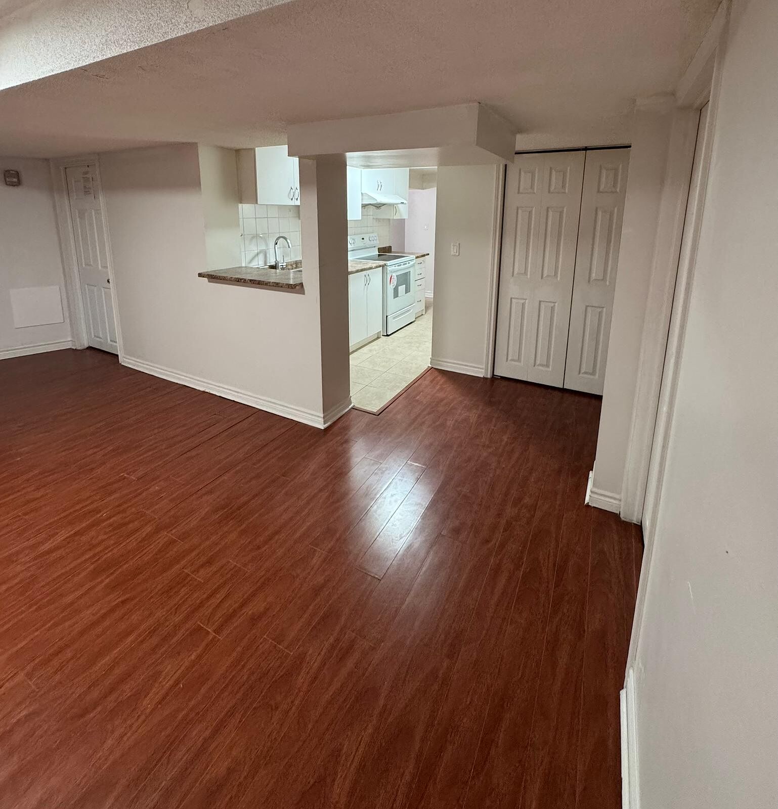 Brampton 2 bedrooms Duplex for rent. Property photo: 648957-1