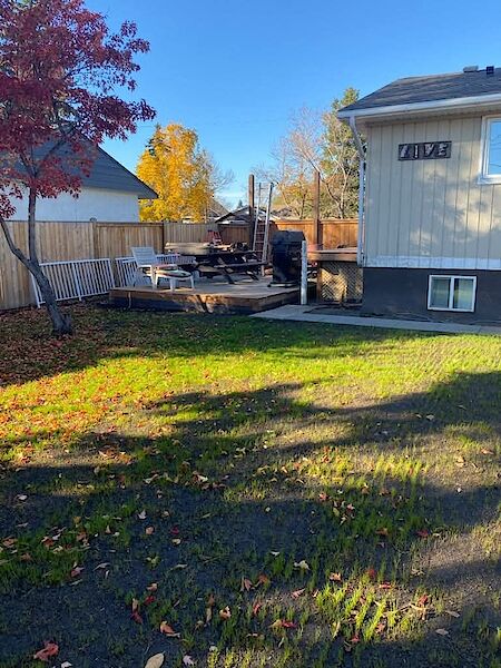 Leduc 3 + Den bedrooms House for rent. Property photo: 649019-3